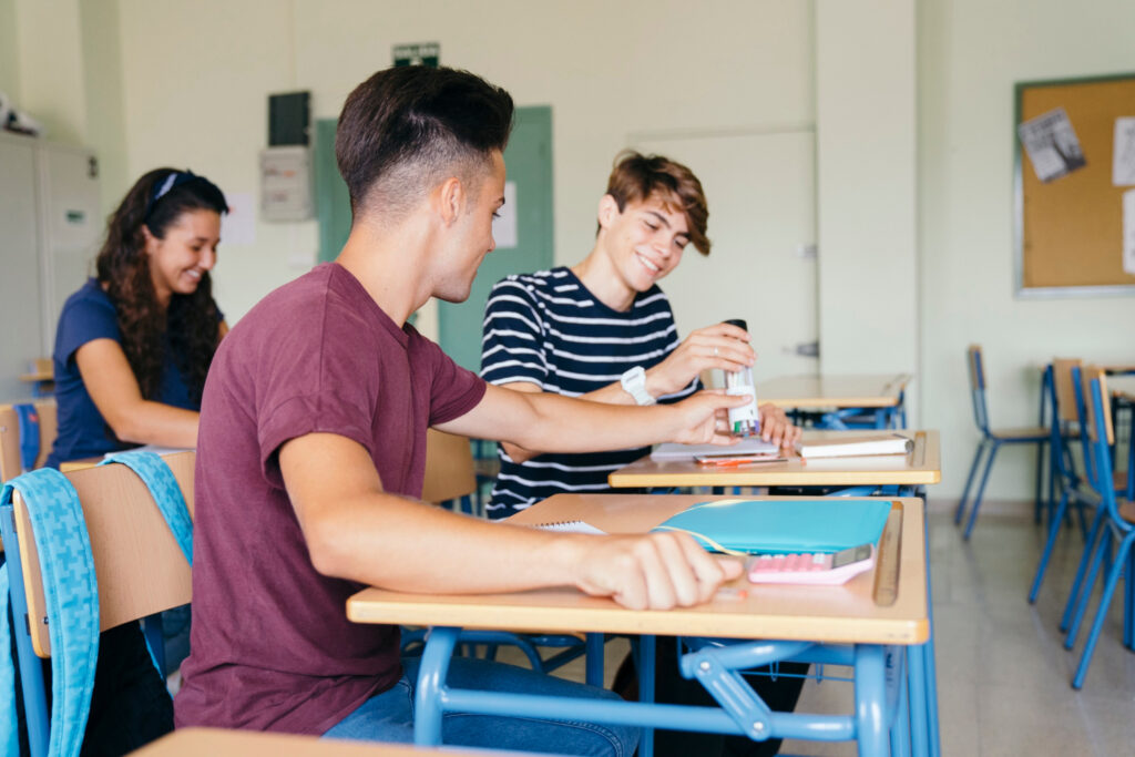 Studenti scuola secondaria corso Edurama